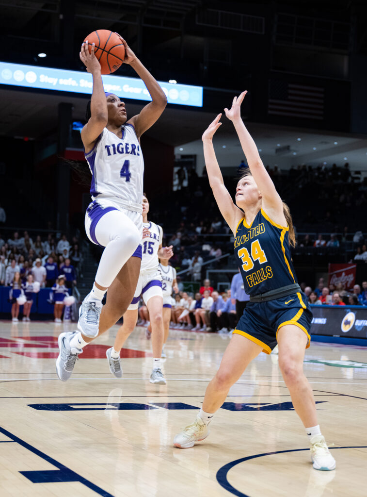 Pickerington Central's Madison Greene drives to the basket