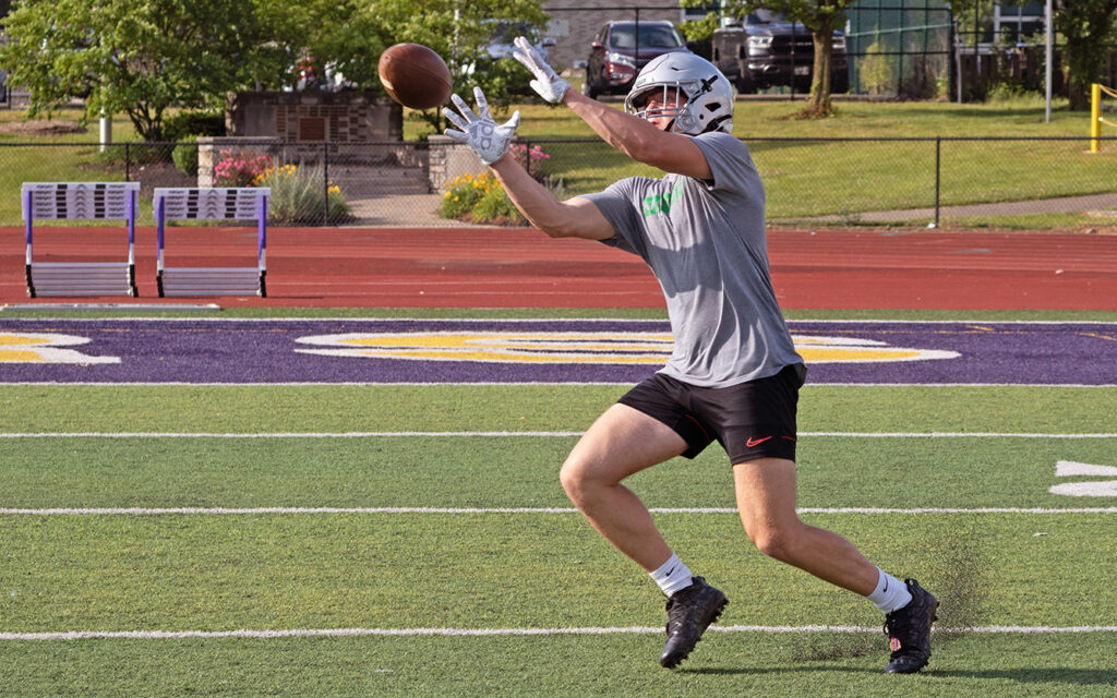 Dublin Scioto's Ashton Wilson catches football