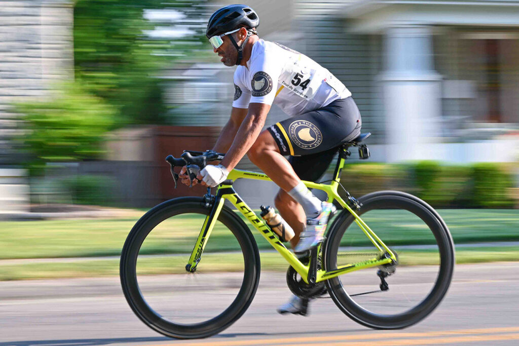 Carl Henry cycles at Tour de Grandview
