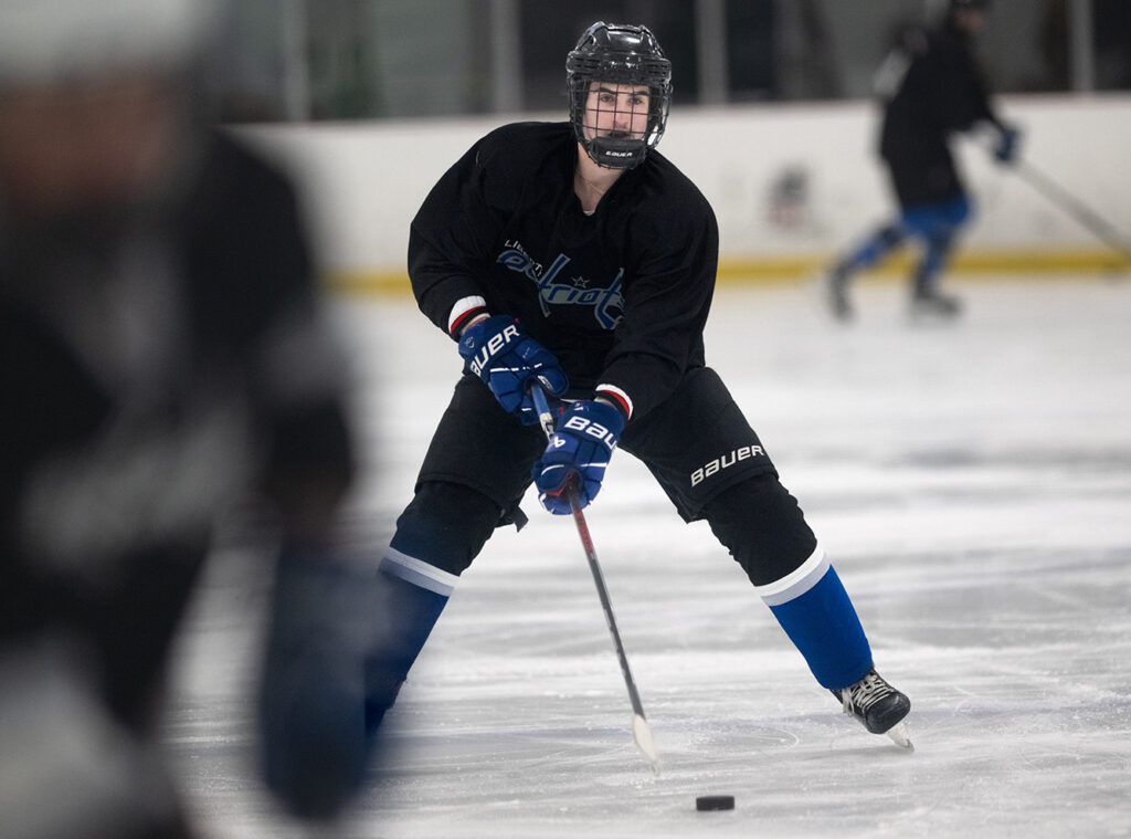 Olentangy Liberty’s P.J. Weiss practices on ice