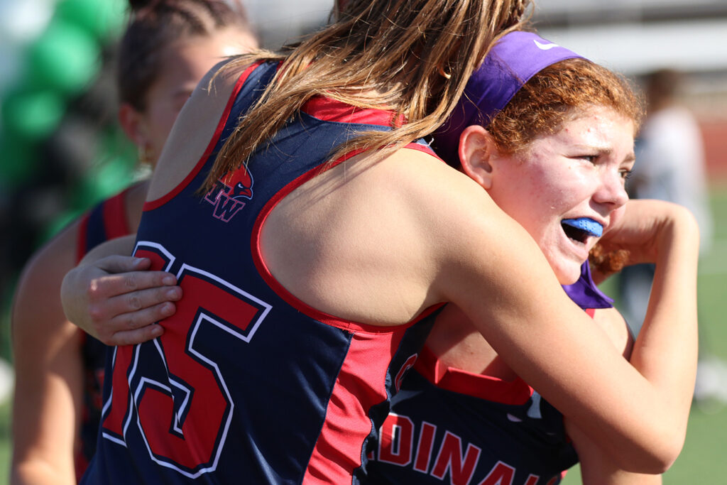 Thomas Worthington's Sophia Borghese celebrates victory