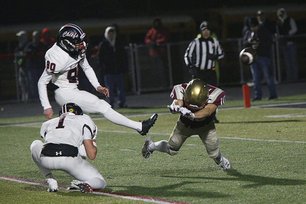 Watterson's Mark Biagi blocks kick