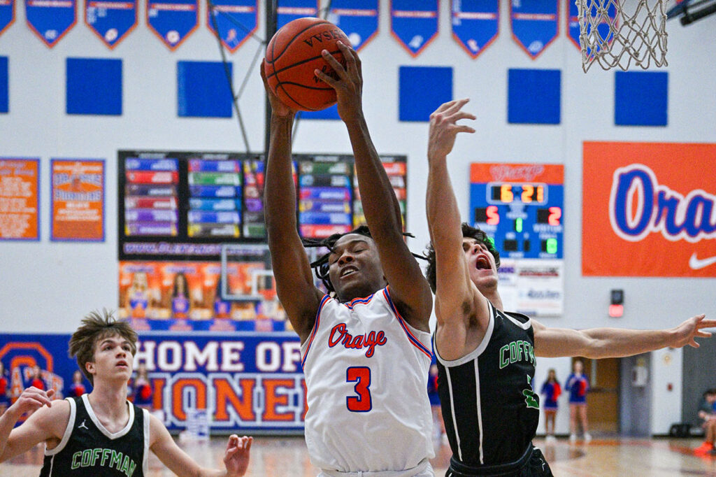 Olentangy Orange’s Levi Davis battles for rebound