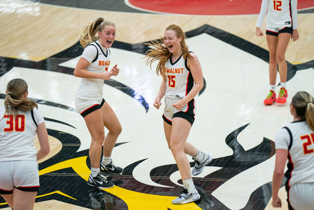 Big Walnut's Teagen Ng celebrates win