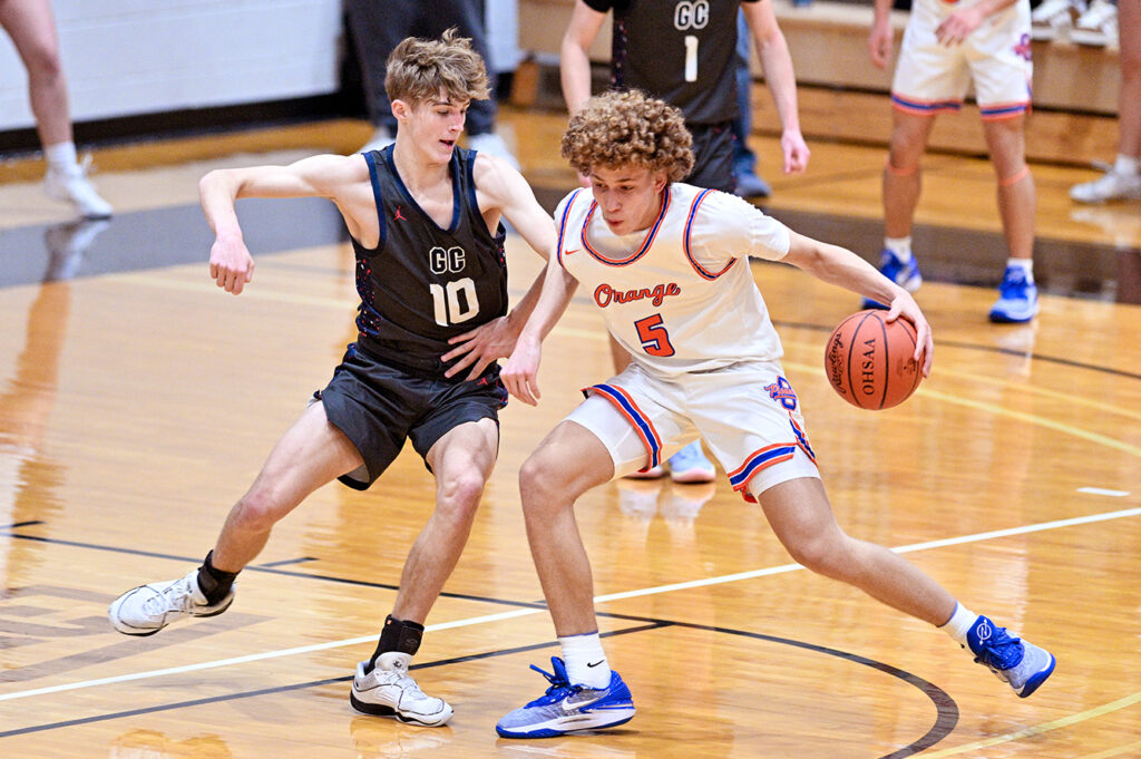 Olentangy Orange's Devin Brown works on the dribble