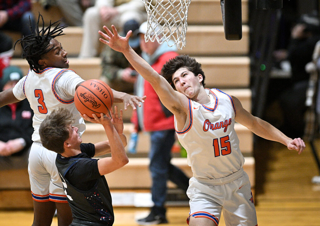 Olentangy Orange's Keegan Knupp tries to block shot