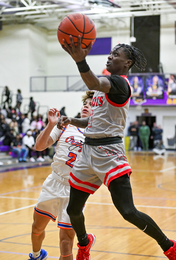 Walnut Ridge’s Dominique Aekins drives