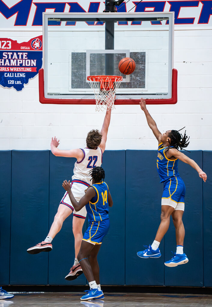 Marysville's Jason Moore shoots