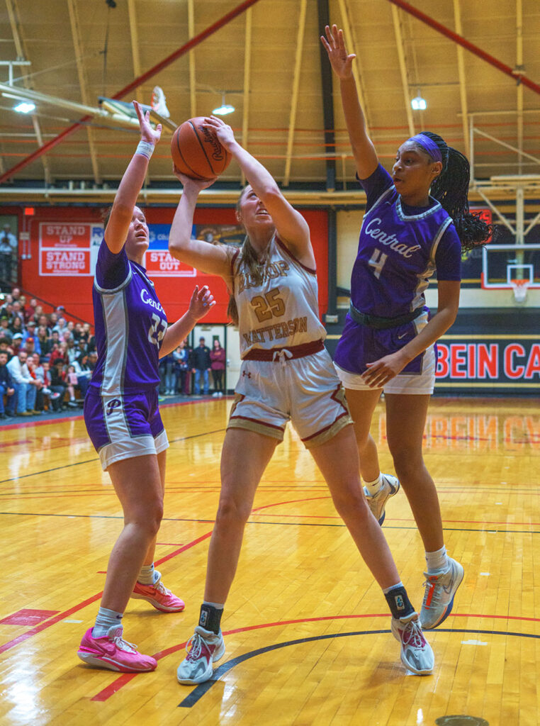 Watterson's Cameron Sparks shoots