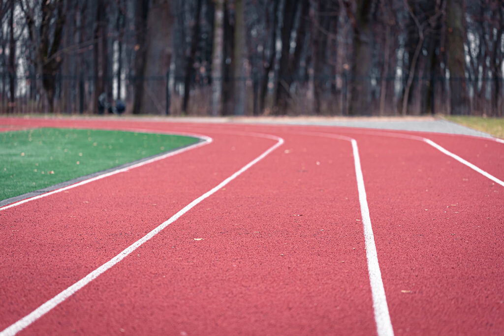 Long makes U.S. Olympic team in 200 meters