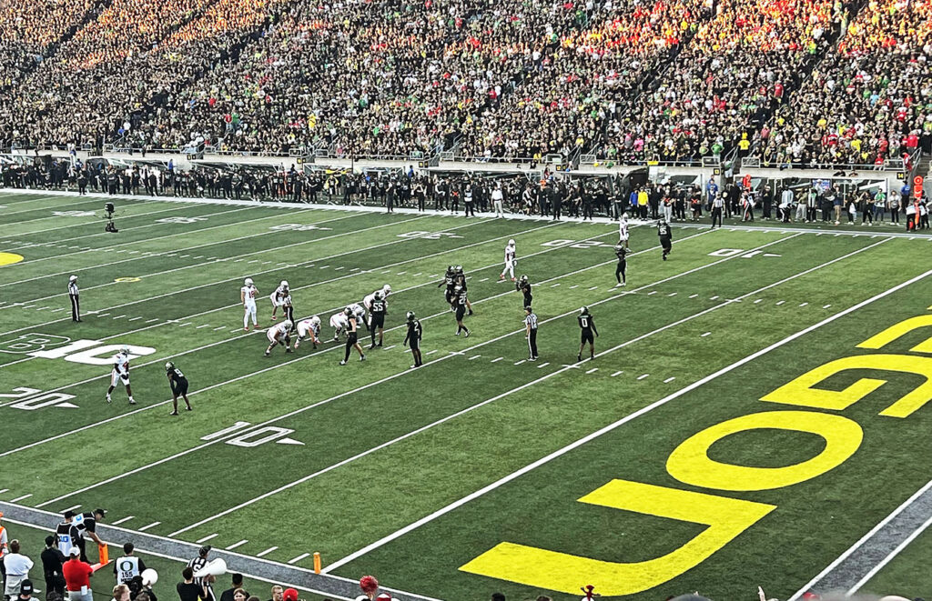 Ohio State offense on field at Oregon