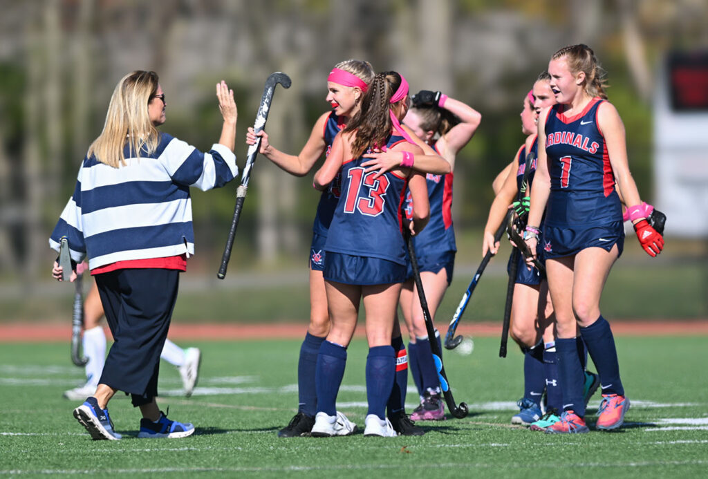 Thomas Worthington's field hockey team celebrates