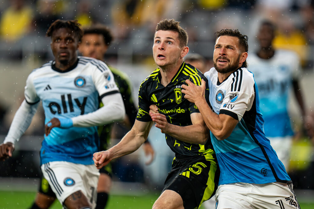 Crew's Sean Zawadzki battles for position