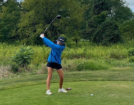 Olentangy's Meadow Tian on backswing