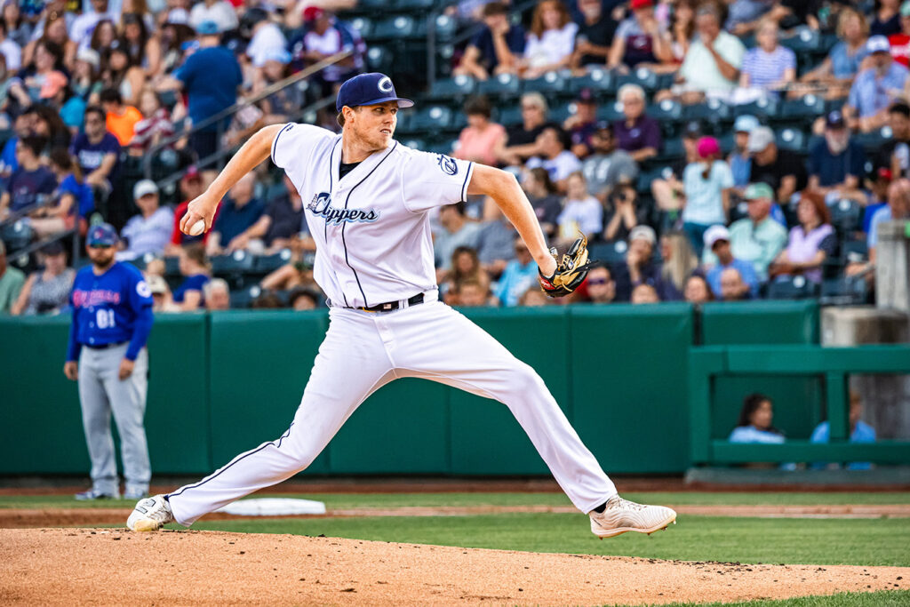 Clippers Austin Peterson pitches