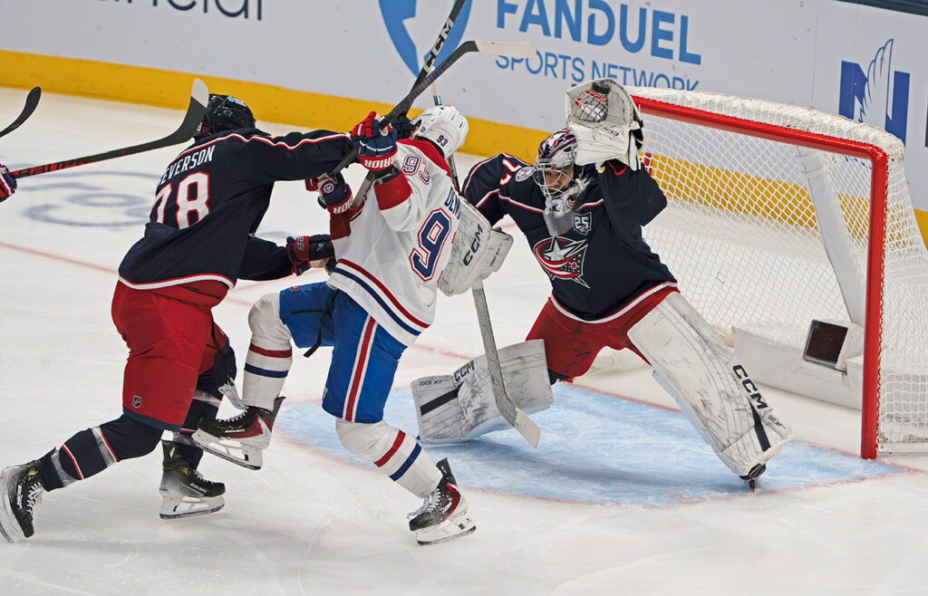 CBJ Jet Greaves makes save