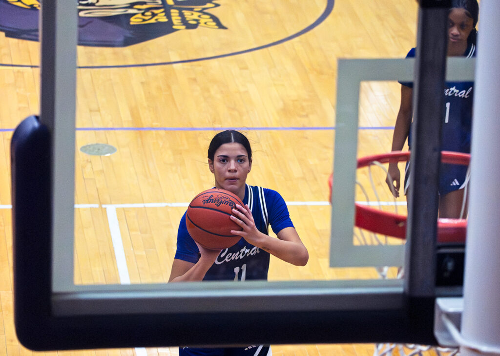 PIckerington Central's Blossom Wallace shoots free throw