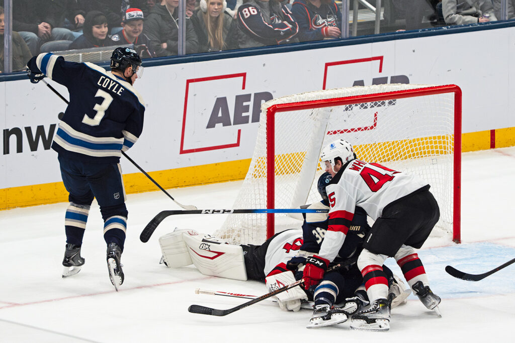 CBJ's Charlie Coyle scores