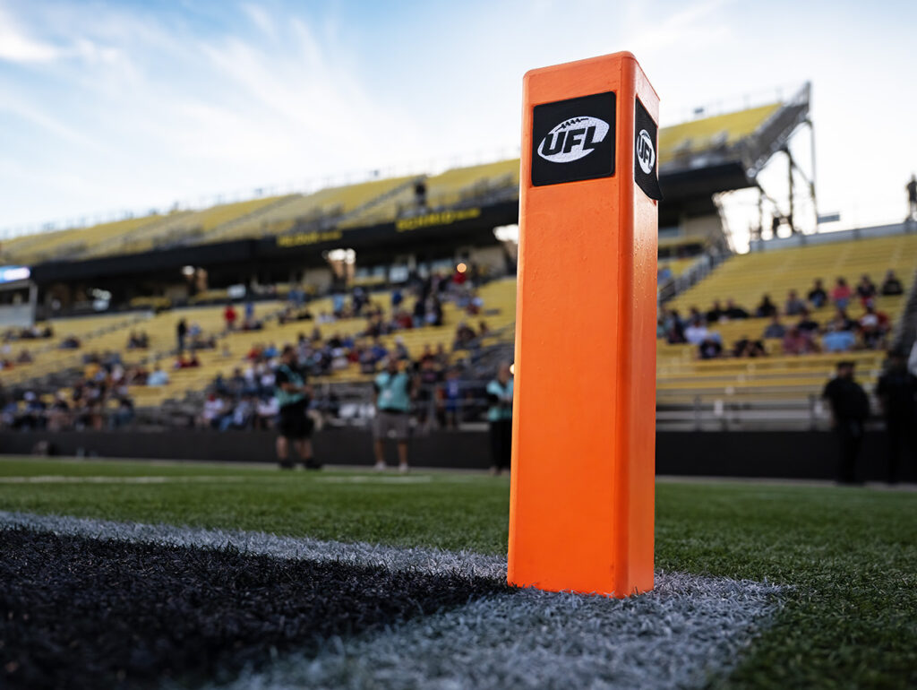 UFL end zone pylon at Aviators game