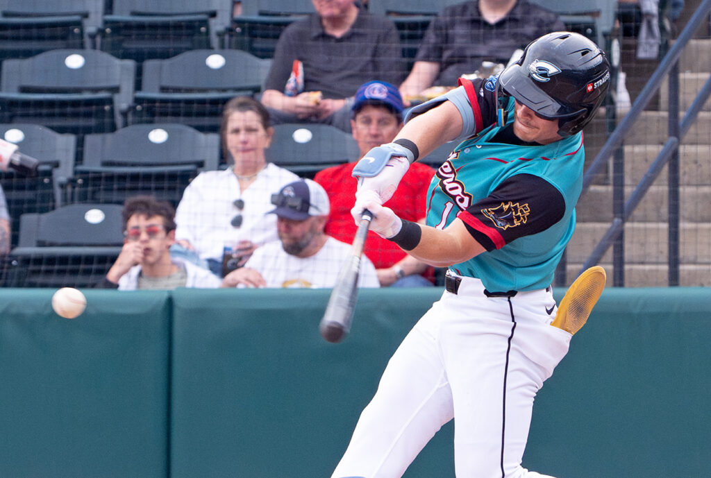 Clippers' Travis Bazzana hits line drive