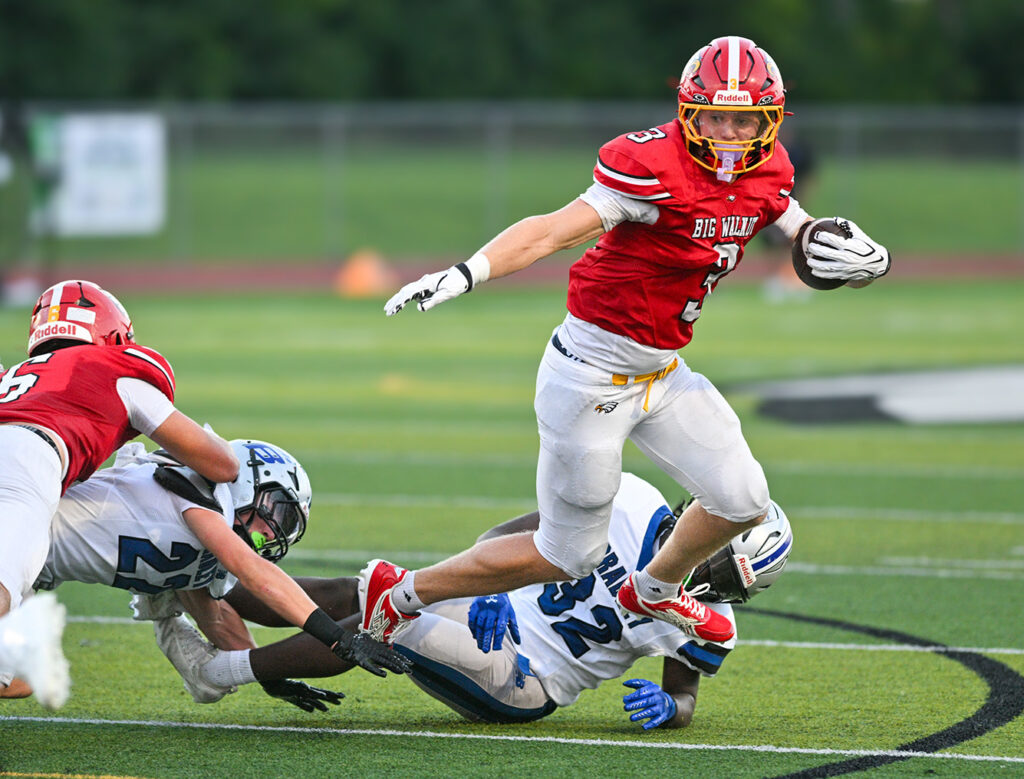Big Walnut's Nolan Buirley runs wide