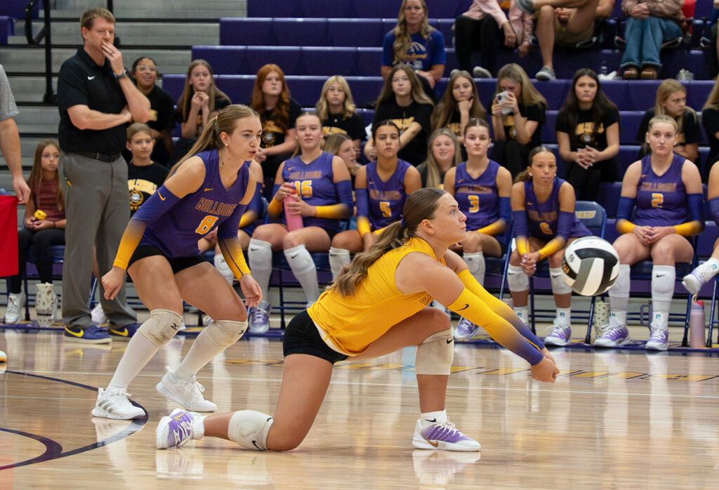 Bloom-Carroll's Kylynne Sollberger sets