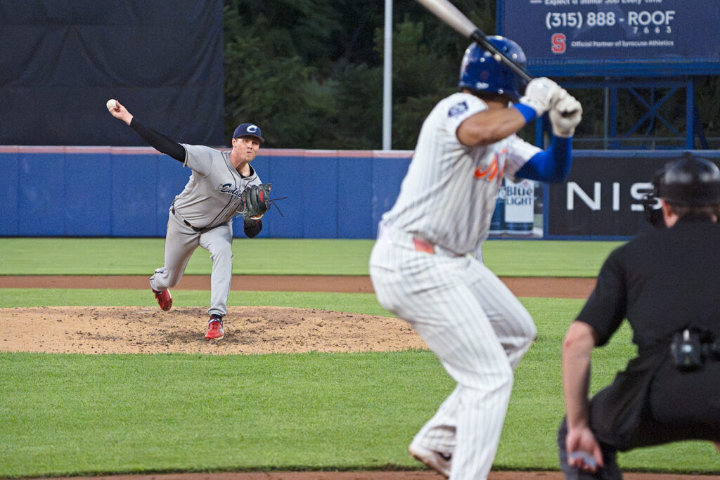 Clippers Austin Peterson pitches