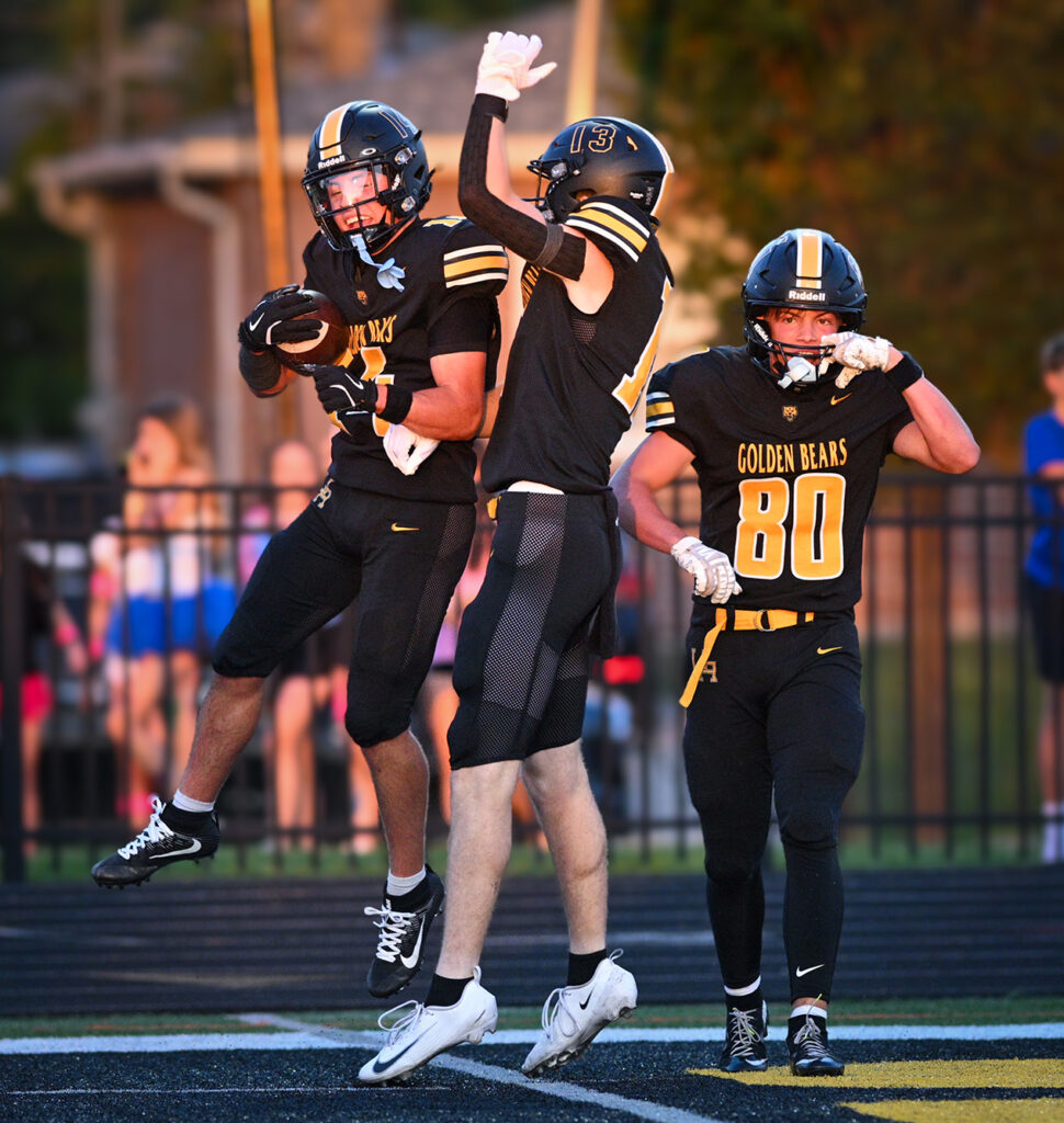 Upper Arlington's Paxton Bjork celebrates touchdown