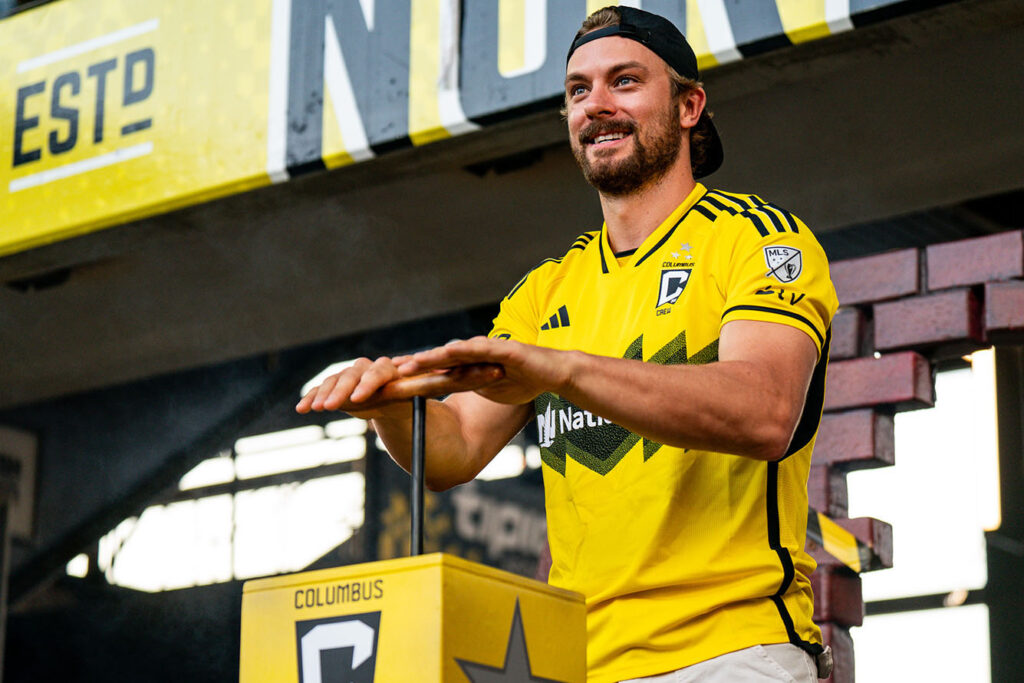 Sean Kuraly ignites Crew crowd
