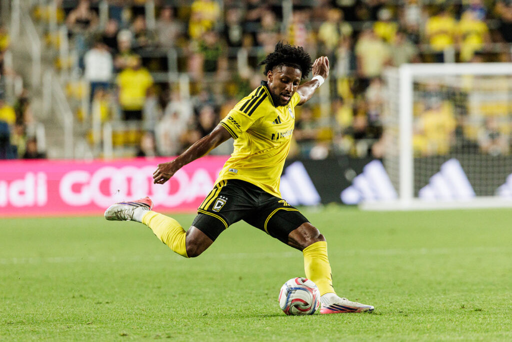 Crew's Steven Moreira kicks - courtesy Crew