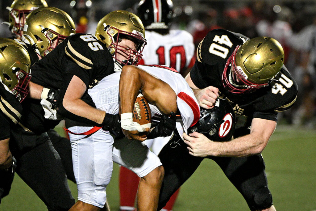 Watterson's Michael Boyle and Jonah Gruver make tackle